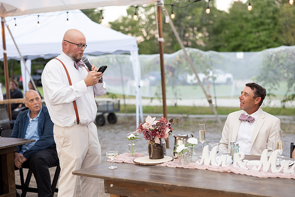 382A2042