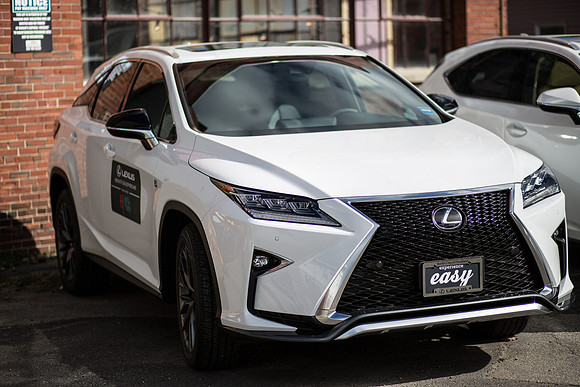 Lexus-0001.jpg